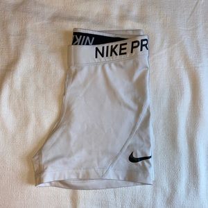 Nike pro spandex small